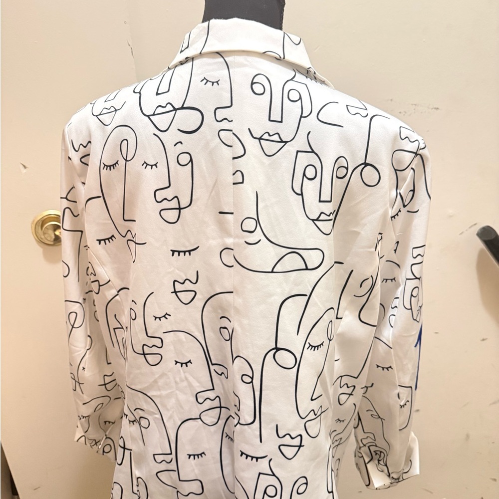 Source Unknown White Abstract Face Print Blazer w… - image 2